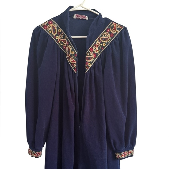 Vintage Vanity Fair Navy Blue Tapestry Detail Pockets Zip House Robe Size Medium - Picture 6 of 9